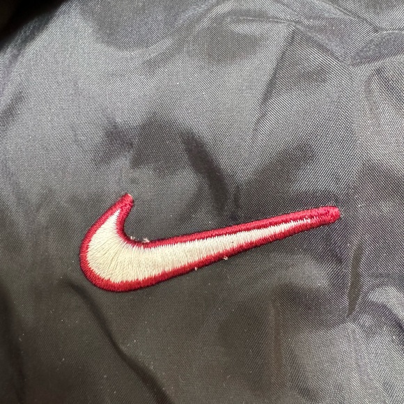 Vintage Nike zip up Wind breaker great condition Black and red Large - Picture 5 of 6